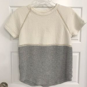 Lou and Grey sweatshirt top